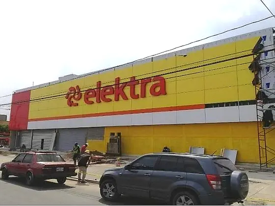 Fachada de alucobond terminada — Tienda Elektra, Valle de Chalco, Estado de México